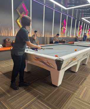 CLB BILLIARD KHÔNG GIAN