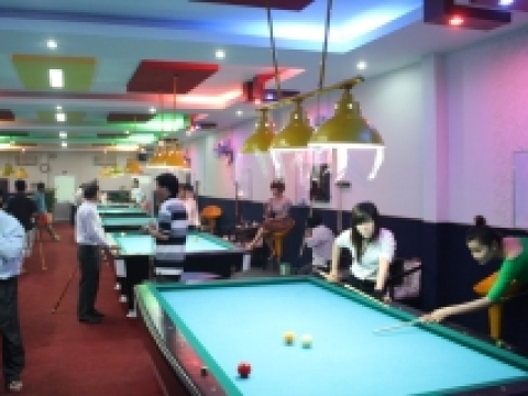Club FOUR FRIENDS - Cần Thơ