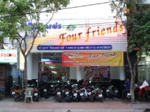 Club FOUR FRIENDS - Cần Thơ