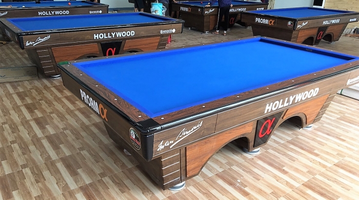 Mẫu bàn Hollywood PROAM ALPHA