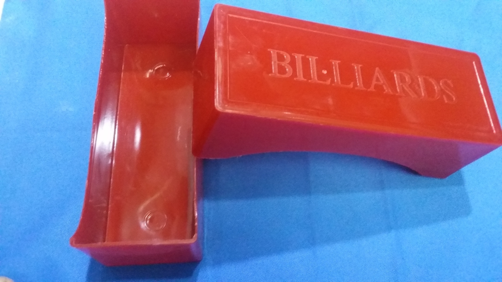 Hộp đựng bi 001